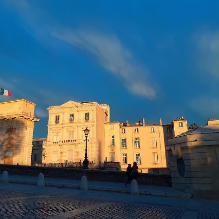Un Oasis Au Coeur De La Vieille Ville, Classe 4 Etoiles Montpellier Exterior photo