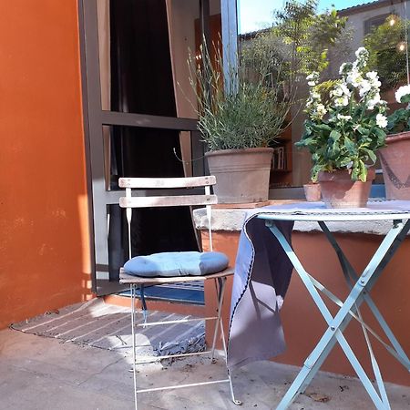 Un Oasis Au Coeur De La Vieille Ville, Classe 4 Etoiles Montpellier Exterior photo